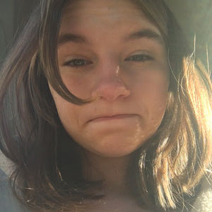 Meet your Posher, Halie